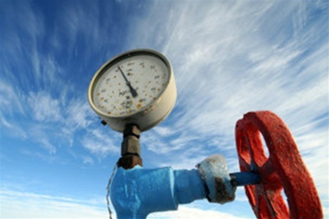 Украина в феврале импортировала газ в среднем по 328 долларов