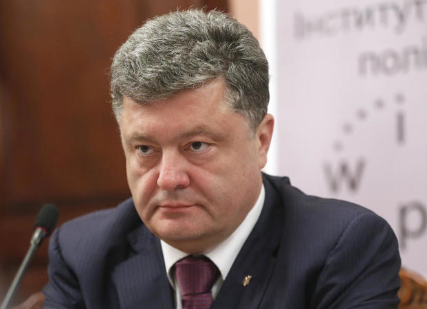 Президент: на восстановление Донбасса привлекут 2 млрд долларов помощи
