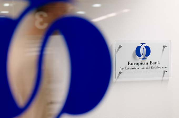 ЕБРР станет совладельцем двух украинских банков