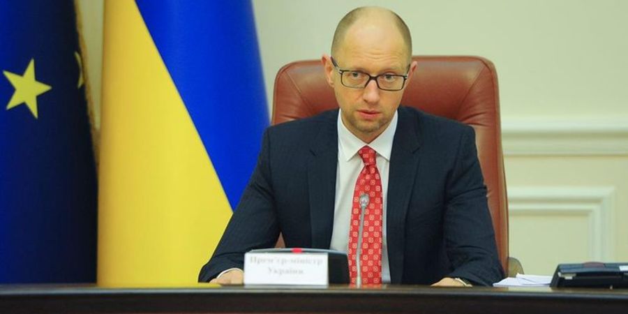 Премьер: 90% украинцев получили заявления и декларации на оформление субсидий