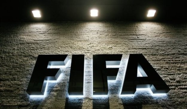 Прокуратура Швейцарии проверит банковские счета ФИФА