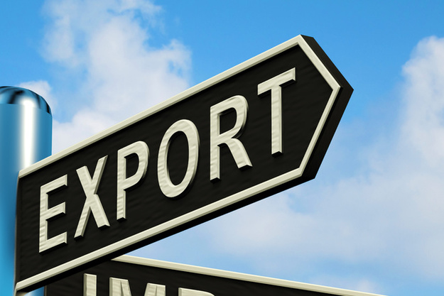 Экспорт в страны ЕС сократился на треть