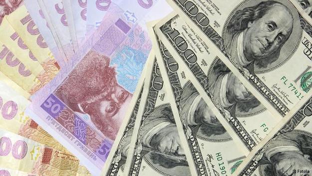НБУ в июне купил на межбанковском рынке 240 млн долларов