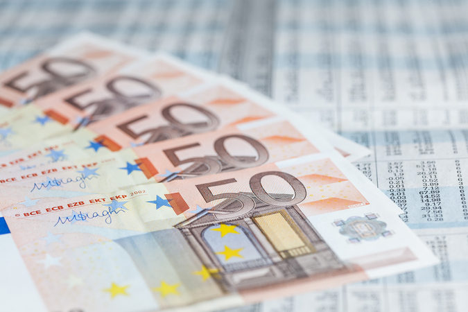 На межбанке ожидаются значительные колебания по курсу евро