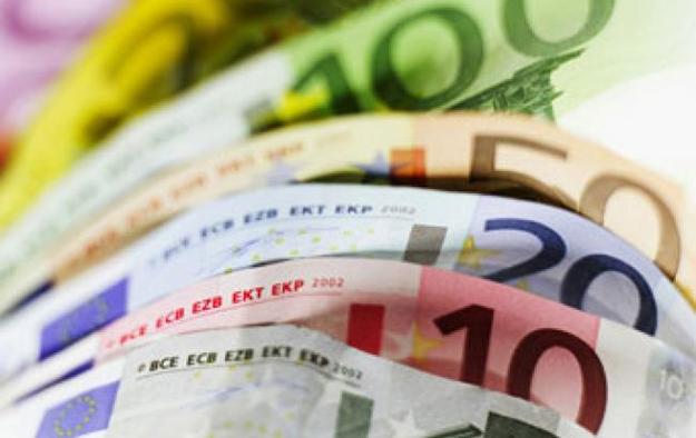 ЕЦБ: поддельных банкнот евро стало меньше