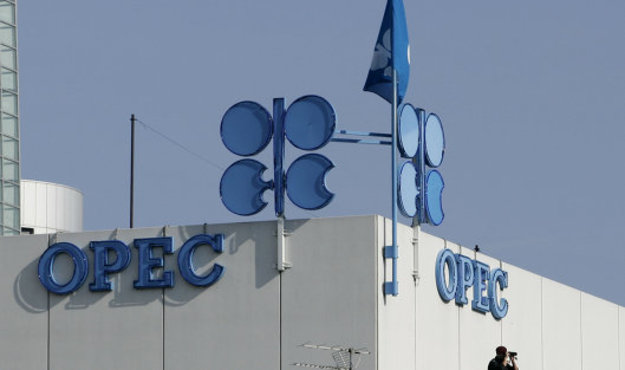 Добыча нефти ОПЕК достигла рекорда