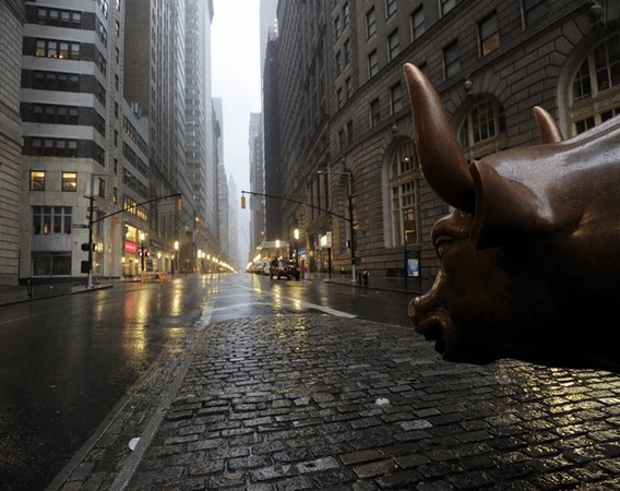 Уолл-стрит пережила худший день за последние 4 года