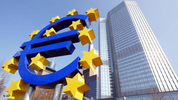 ЕЦБ ухудшил прогноз инфляции и роста ВВП еврозоны