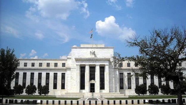ФРС США сохранила базовую ставку на прежнем уровне