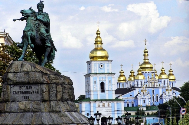 Часть долгов Киева перевели в госдолг