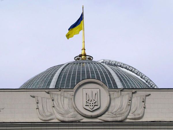 Рада отменила законопроект о реструктуризации валютных кредитов