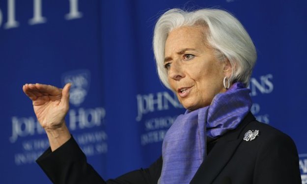 Главу МВФ Лагард выдвинули на второй срок