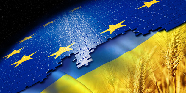 ЕК официально предлагает отменить визы украинцам
