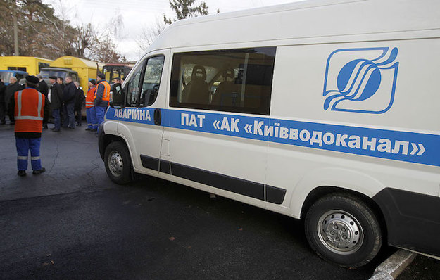 «Киевводоканал» успел сбежать из «Хрещатика» в банк Порошенко