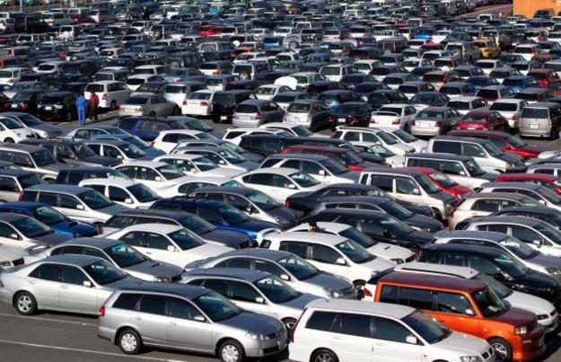 Рада снизила акцизный сбор на б/у автомобили до конца 2018 года