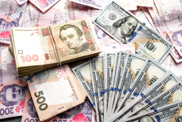 НБУ активно скупает валюту на межбанке