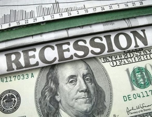 Вероятность рецессии экономики США достигла максимума со времен кризиса