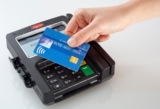 Бесконтакных терминалов стало на 50% больше