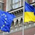 Курс евро к доллару снижается на фоне ситуации с Грецией
