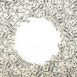 Доллар пробил 23