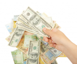 Официальный курс гривны снова существенно укрепился